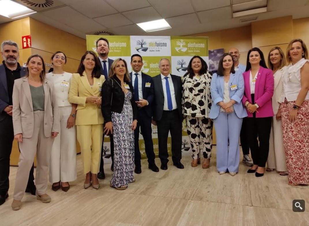 AEMO Y SUS DIPUTACIONES PRESENTAN “OLEOTURISMO ESPAÑA”